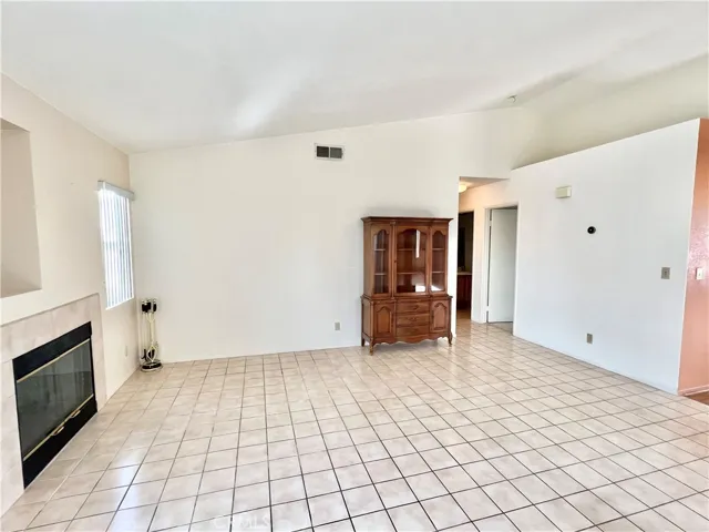 44227 63rd W, Lancaster, California 93536
