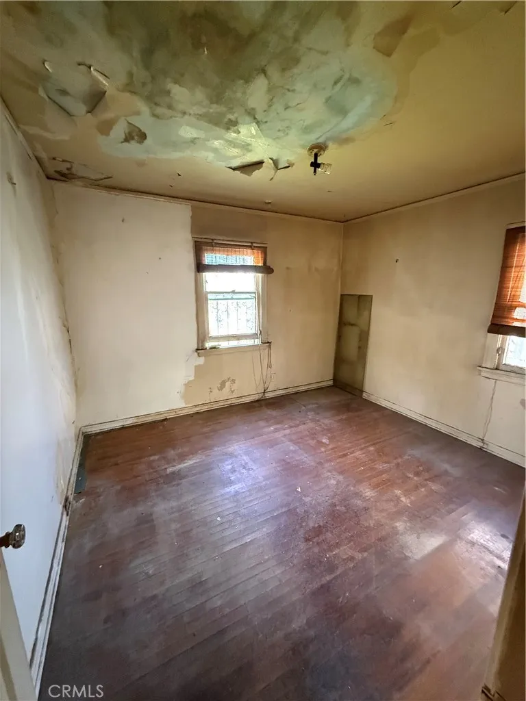 7611 S Hobart, Los Angeles, California 90047 home-pic-20