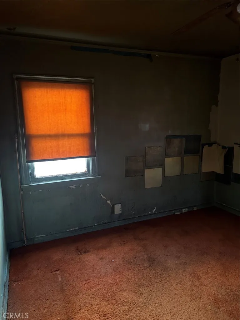 7611 S Hobart, Los Angeles, California 90047 home-pic-16