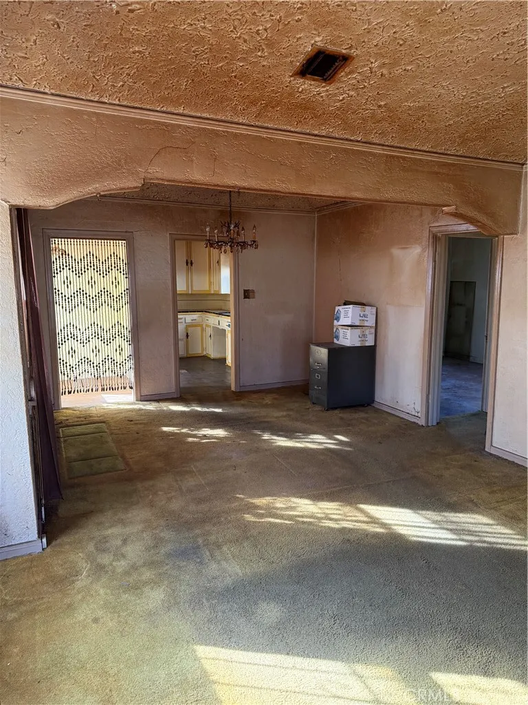 7611 S Hobart, Los Angeles, California 90047 home-pic-2