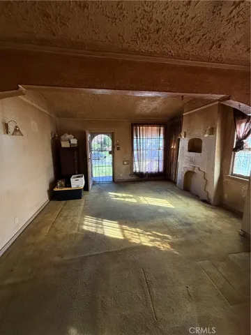 Living Room/ Dining Room