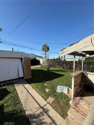 Backyard/Garage/Porch