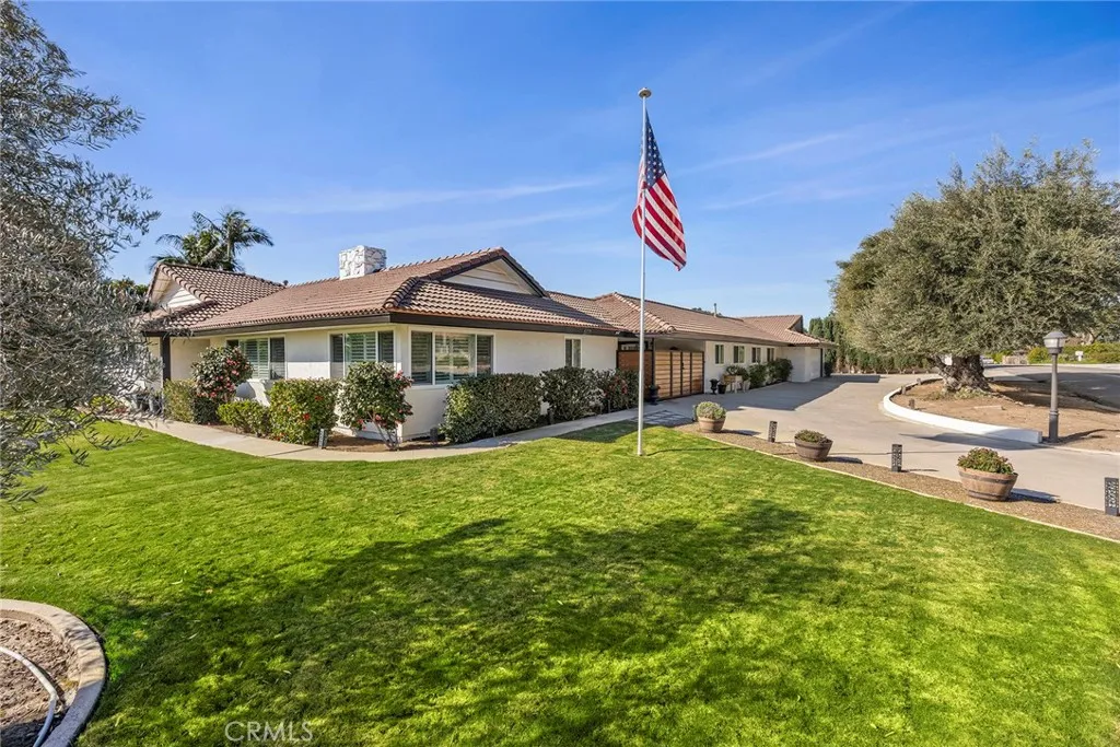 5771 Grandview, Yorba Linda, California 92886 home-pic-3