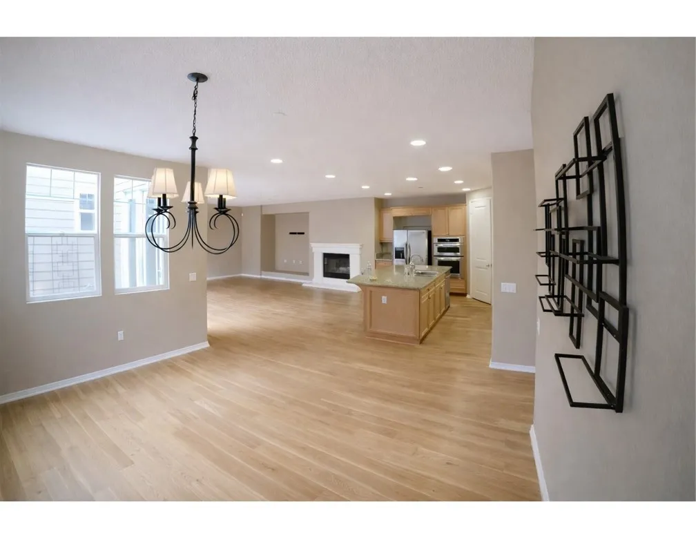 Dining Room & Kitchen