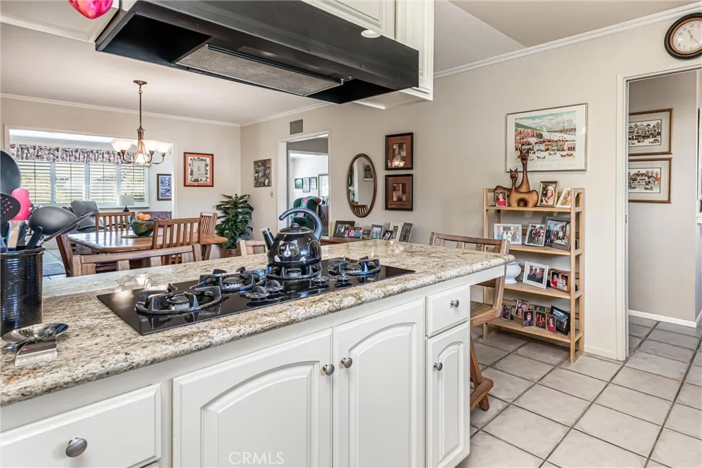 143 Walnut Avenue, Redlands, California 92373 home-pic-19