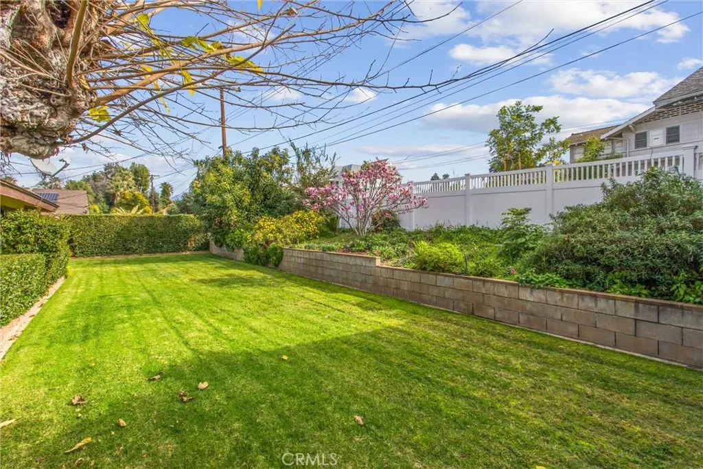 143 Walnut Avenue, Redlands, California 92373 home-pic-33