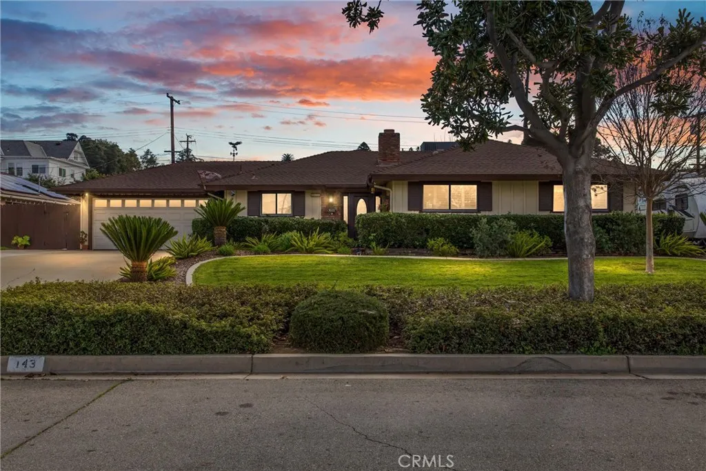 143 Walnut Avenue, Redlands, California 92373 home-pic-1