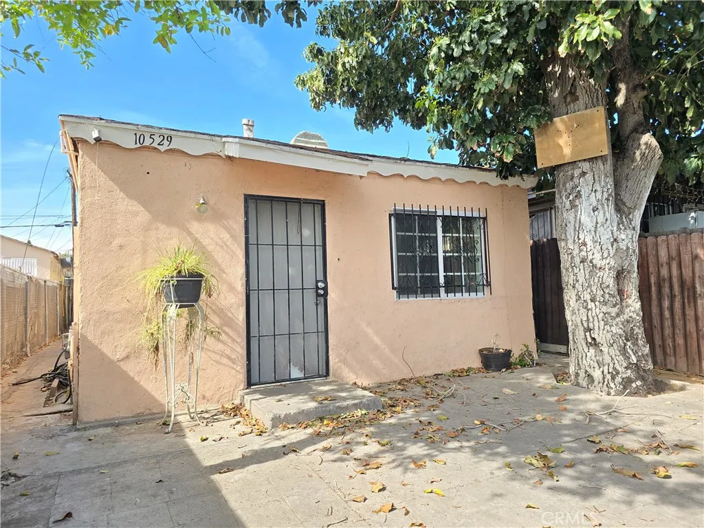 10529 Grape, Los Angeles, California 90002 home-pic-7