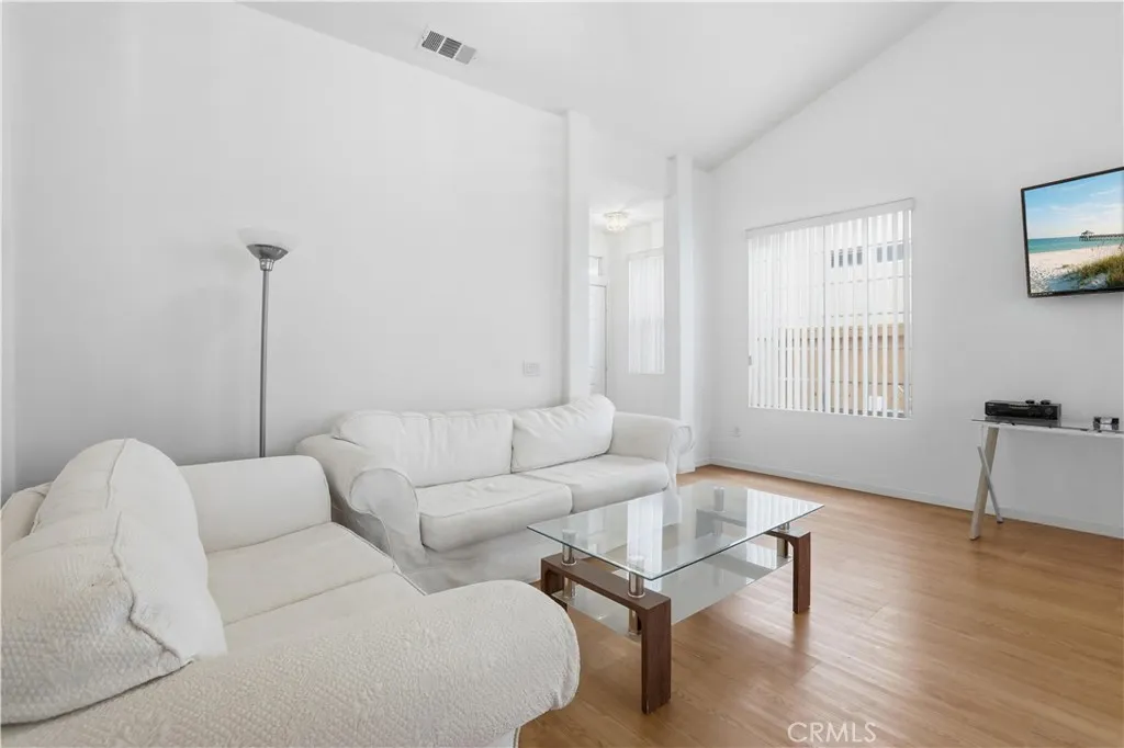 1644 Ametista Drive, San Jacinto, California 92583 home-pic-6