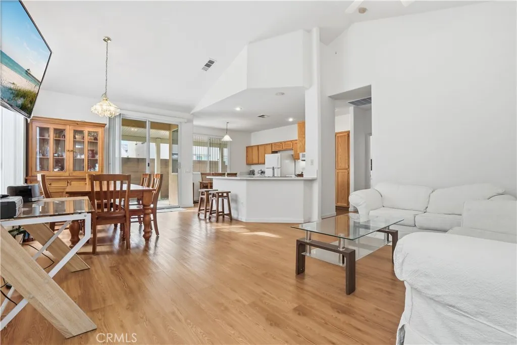 1644 Ametista Drive, San Jacinto, California 92583 home-pic-5