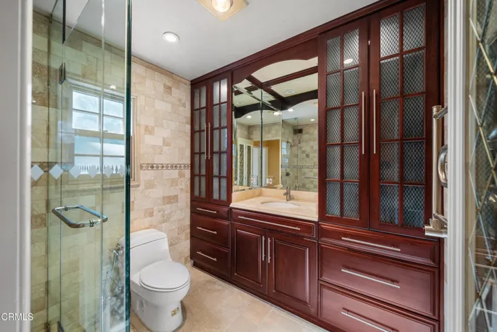 035_1118_oberlin_dr_glendale_ca_91205-48