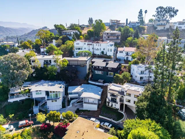 040_1118_oberlin_dr_glendale_ca_91205-4_