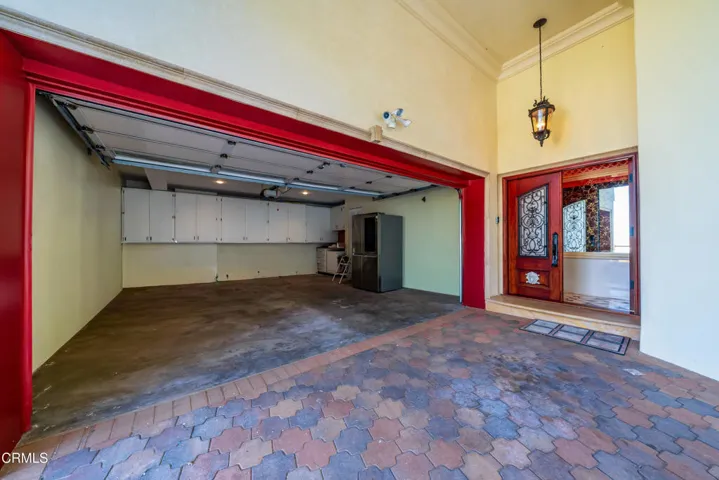 006_1118_oberlin_dr_glendale_ca_91205-51