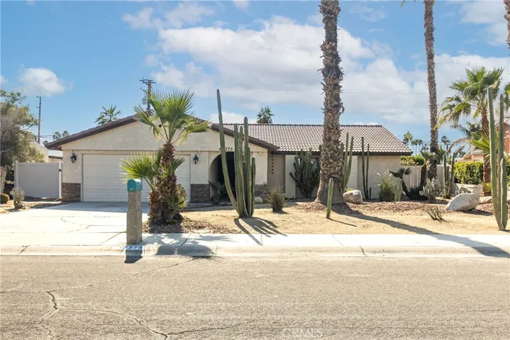 67375 Peineta, Cathedral City, California 92234