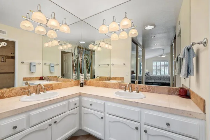 35_11983782_185881_185881-EI-135