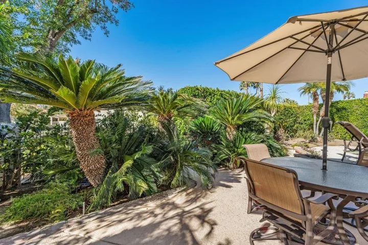 39_11983786_185881_185881-EI-139