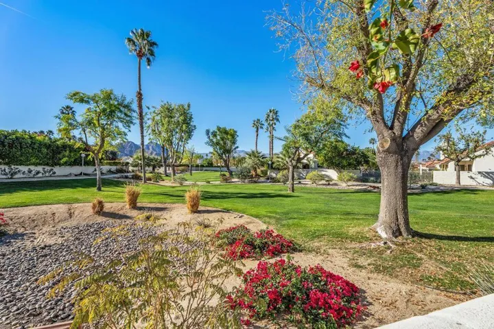 13_11983760_185881_185881-EI-113