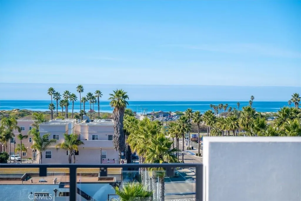 402 W Grand Avenue 301, Grover Beach, California 93433 home-pic-45