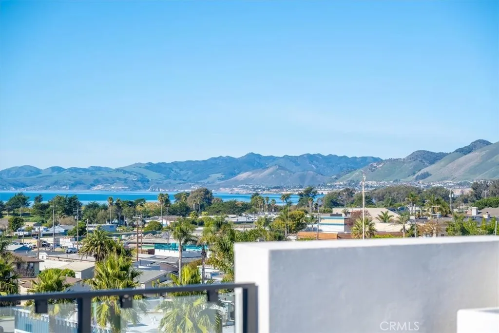 402 W Grand Avenue 301, Grover Beach, California 93433 home-pic-34