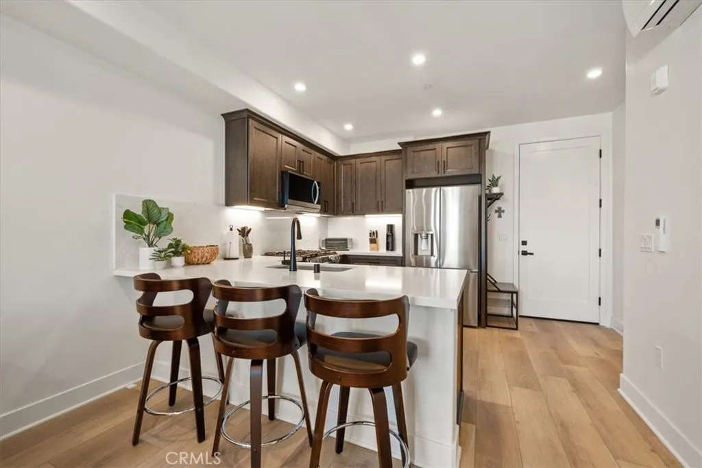 402 W Grand Avenue 301, Grover Beach, California 93433 home-pic-12