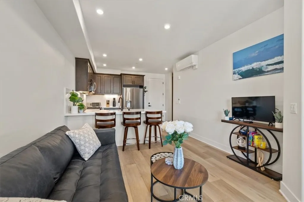 402 W Grand Avenue 301, Grover Beach, California 93433 home-pic-11