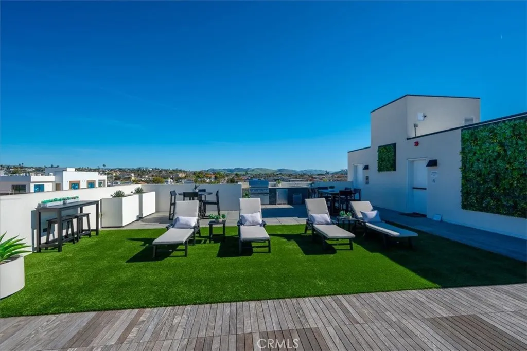 402 W Grand Avenue 301, Grover Beach, California 93433 home-pic-38