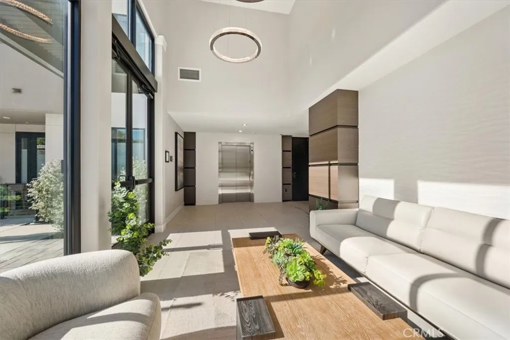 402 W Grand Avenue 301, Grover Beach, California 93433 home-pic-7