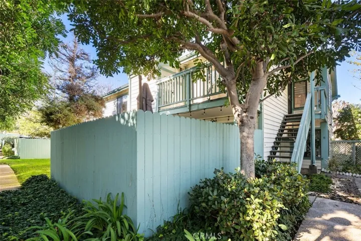 Private entry, away from main walkways