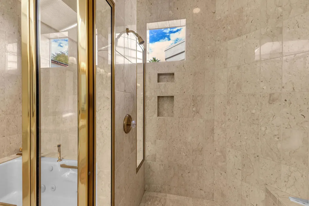 75273 Spyglass Drive, Indian Wells, California 92210 home-pic-24