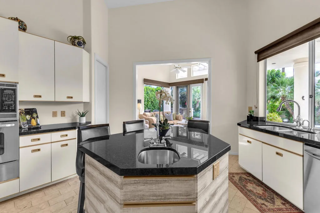 75273 Spyglass Drive, Indian Wells, California 92210 home-pic-29