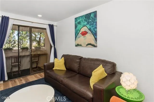 03a8917d-b240-48bb-afdc-f8fe2cb59422