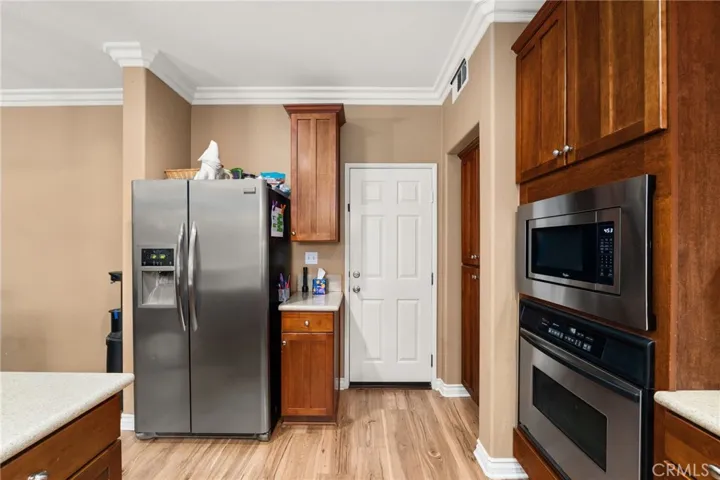 16422 Empire Lakes Court, Fontana, California 92336