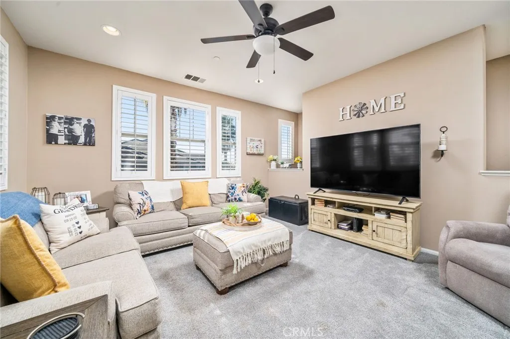 16001 Chase Road 72, Fontana, California 92336 home-pic-8