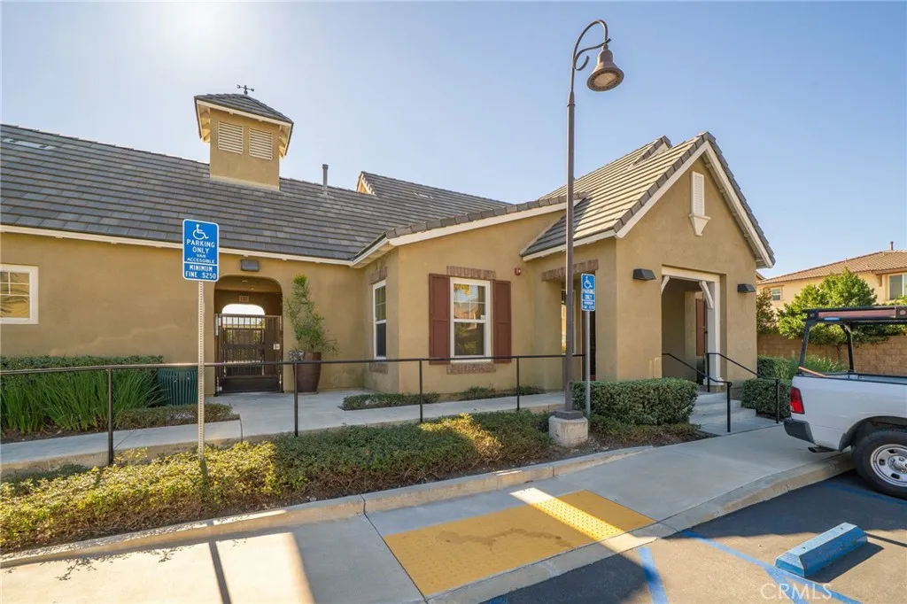 16001 Chase Road 72, Fontana, California 92336 home-pic-25