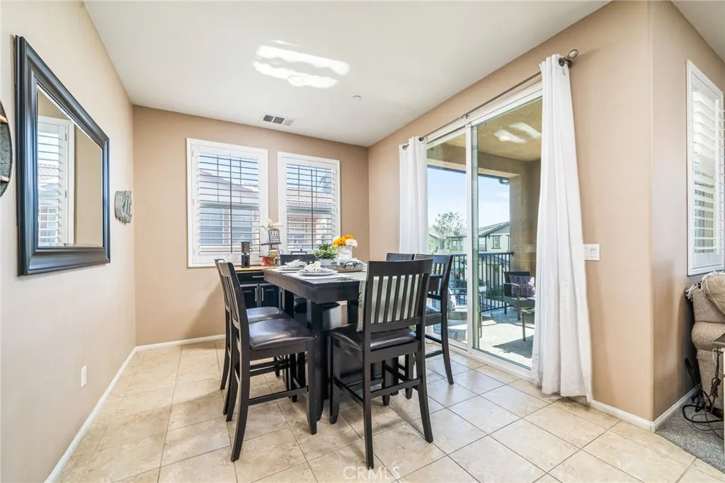 16001 Chase Road 72, Fontana, California 92336 home-pic-9