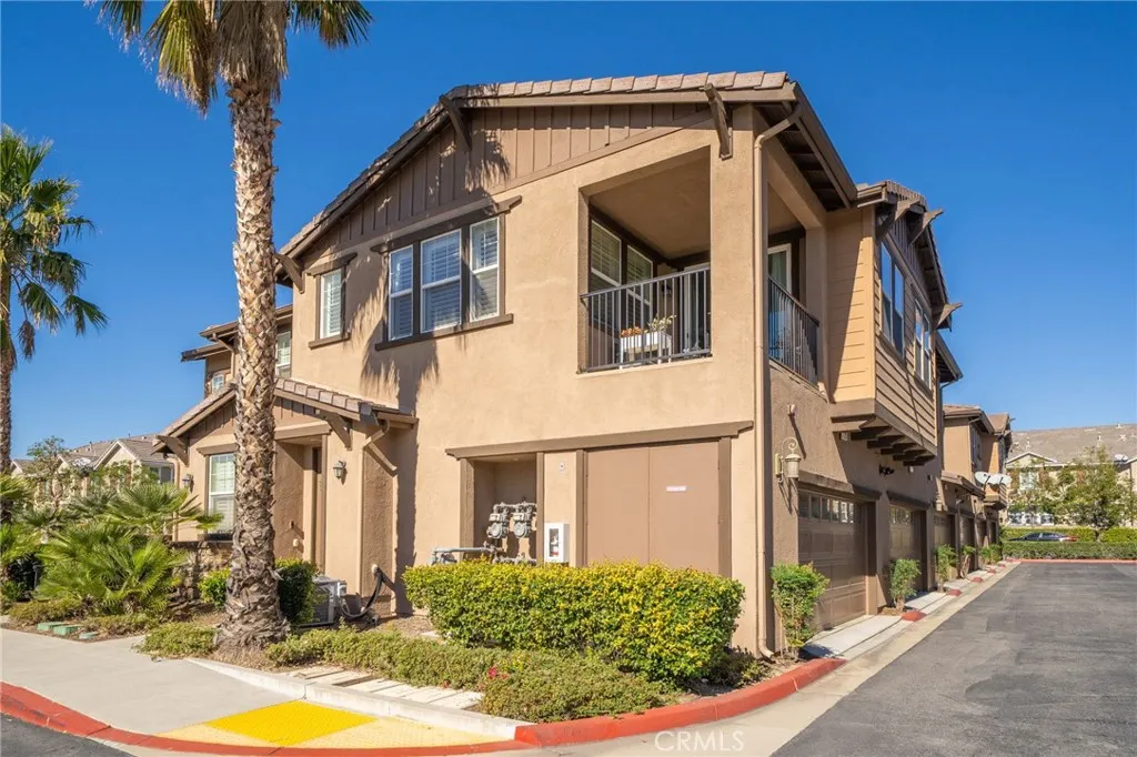 16001 Chase Road 72, Fontana, California 92336 home-pic-2