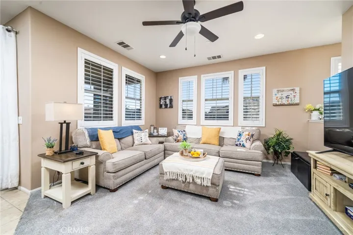 16001 Chase Road 72, Fontana, California 92336