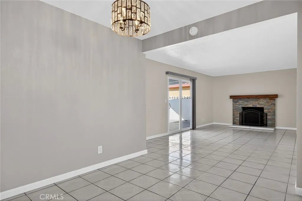 4731 Hamilton Avenue, Oxnard, California 93033 home-pic-8