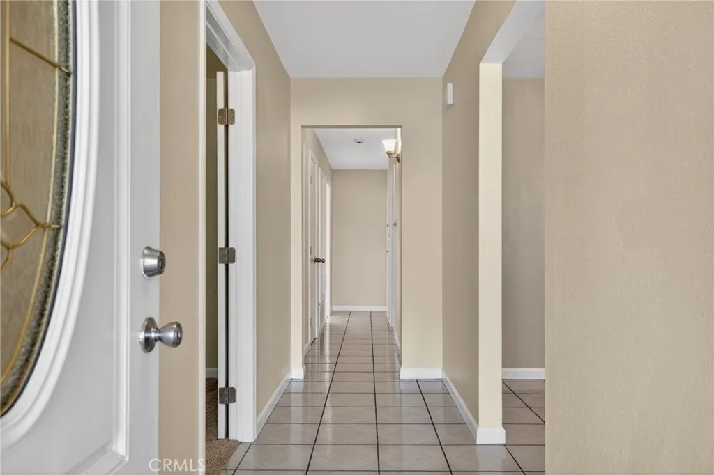 4731 Hamilton Avenue, Oxnard, California 93033 home-pic-4