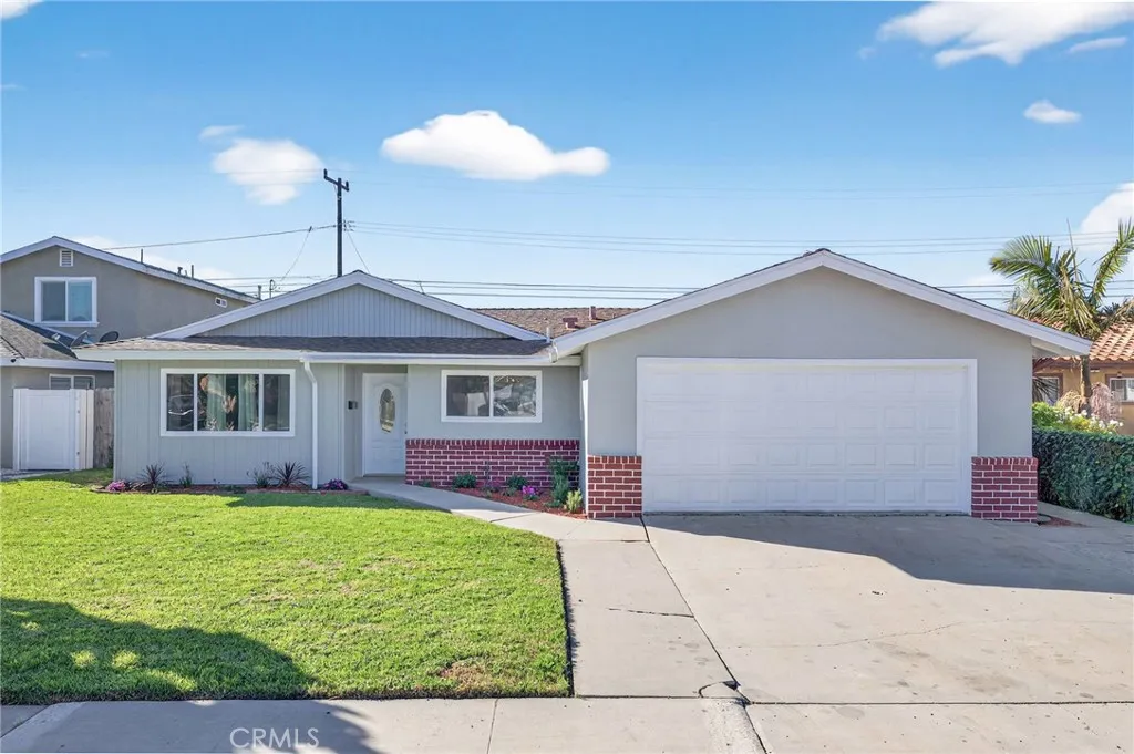 4731 Hamilton Avenue, Oxnard, California 93033 home-pic-1