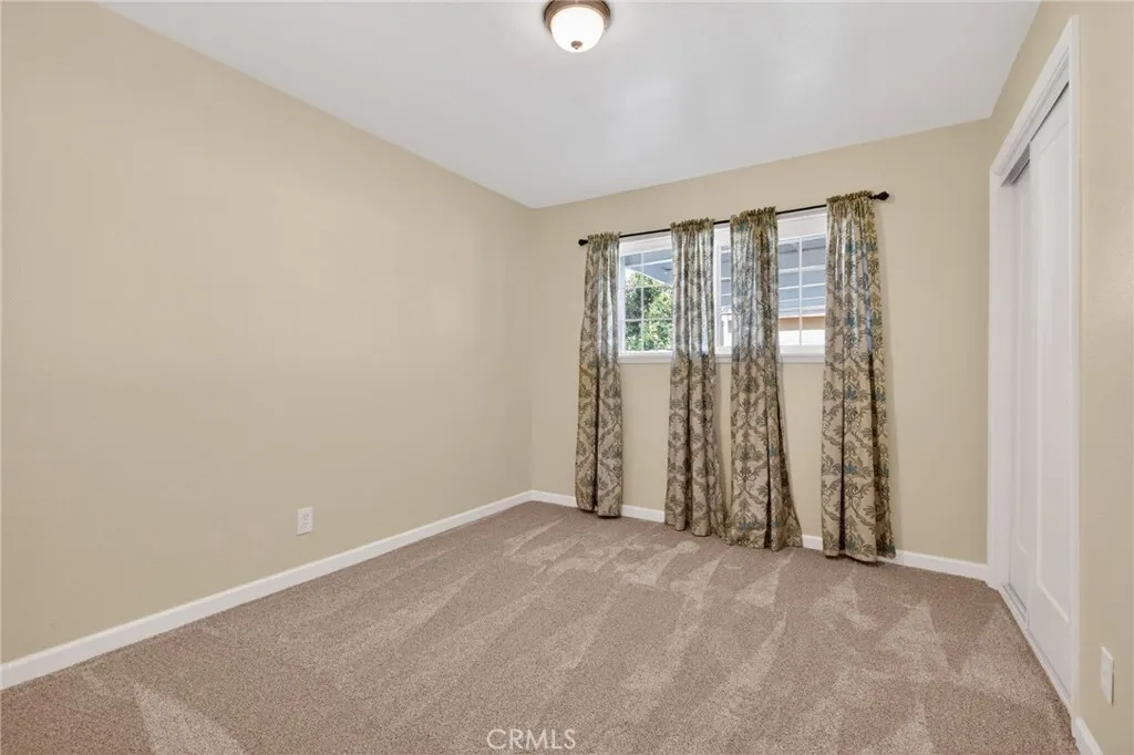 4731 Hamilton Avenue, Oxnard, California 93033 home-pic-17