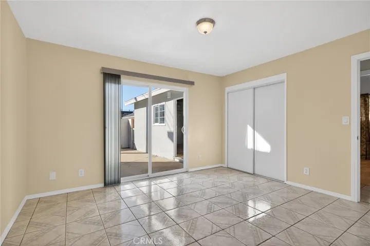 Bedroom4_2