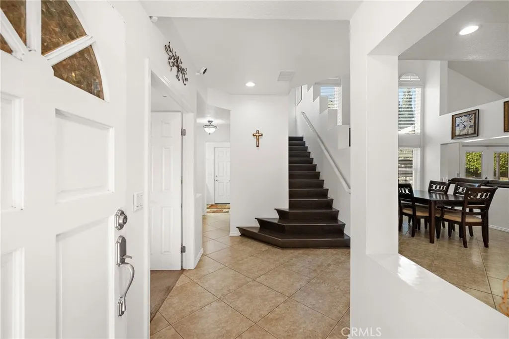 3403 Cedarglen Rd, Ontario, California 91761 home-pic-6