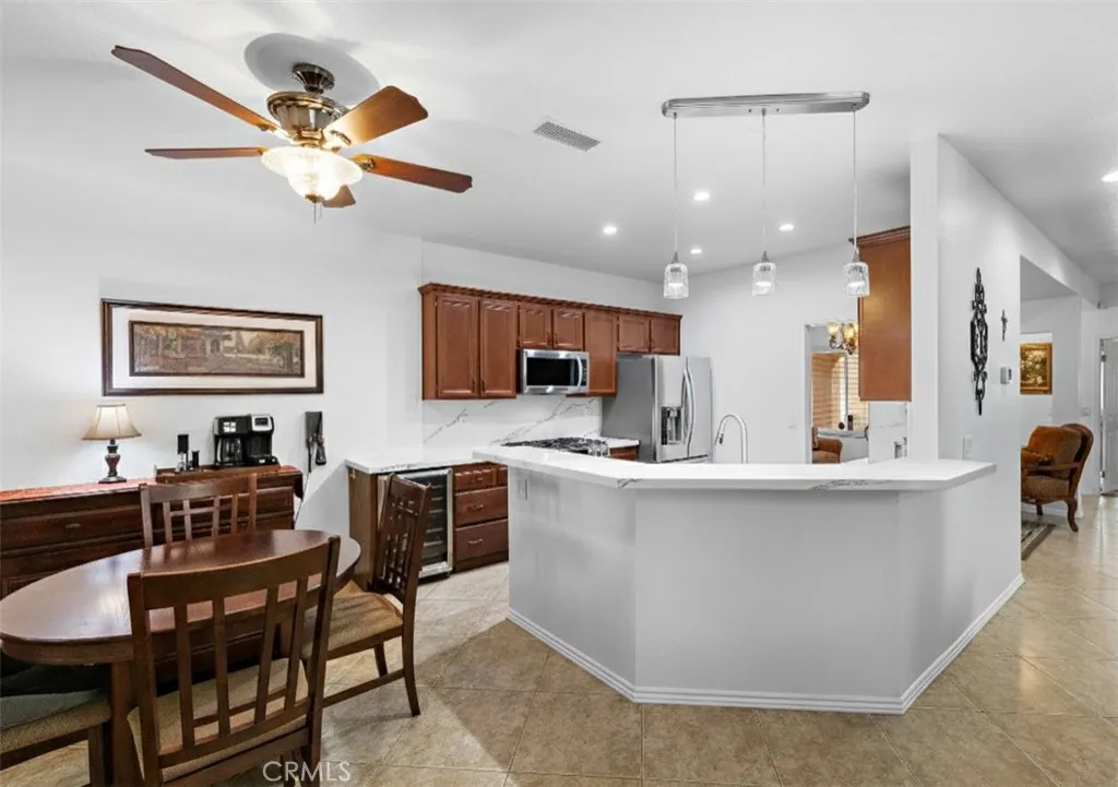 3403 Cedarglen Rd, Ontario, California 91761 home-pic-13