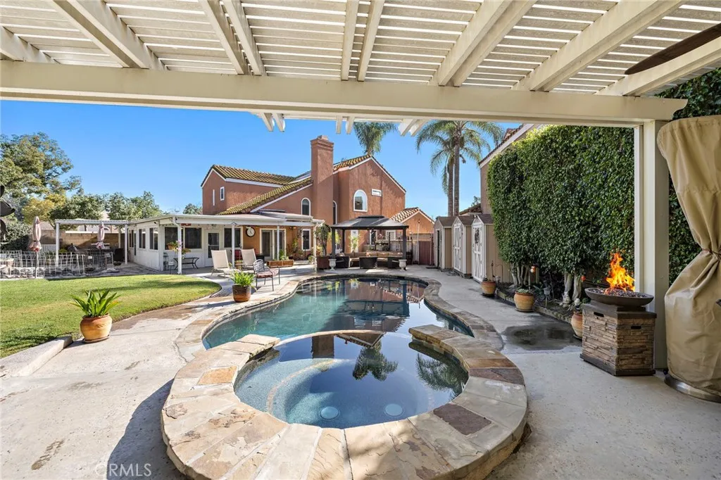 3403 Cedarglen Rd, Ontario, California 91761 home-pic-39