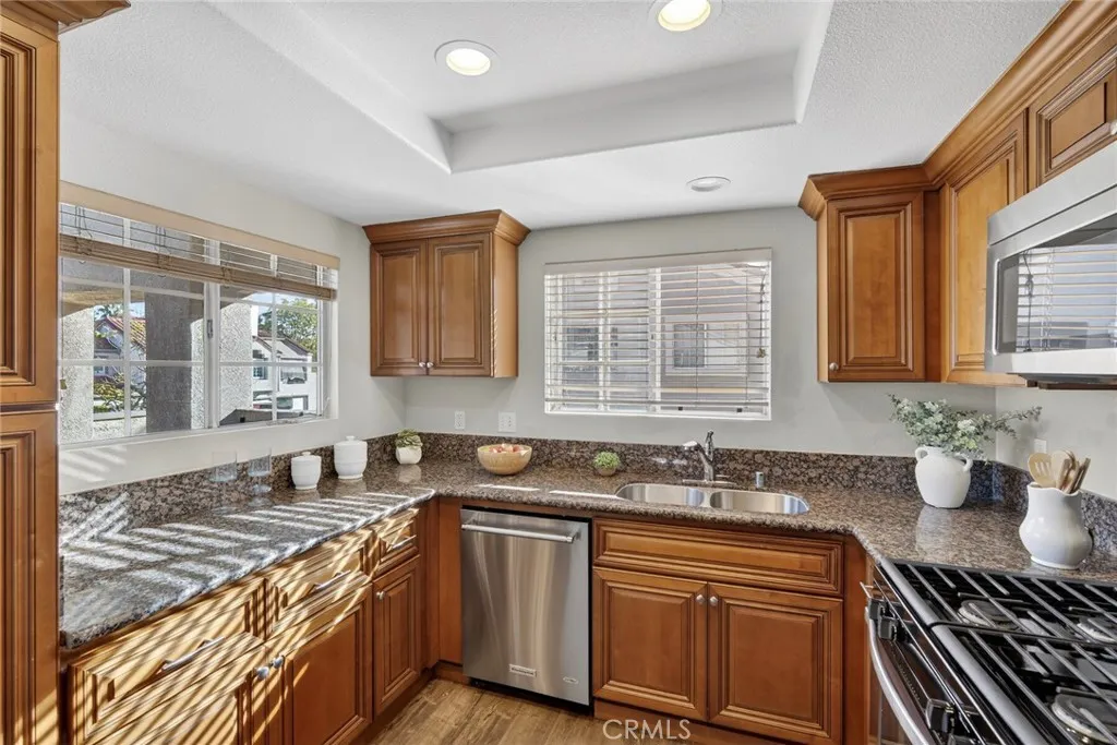 21897 Southgate, Mission Viejo, California 92692 home-pic-12