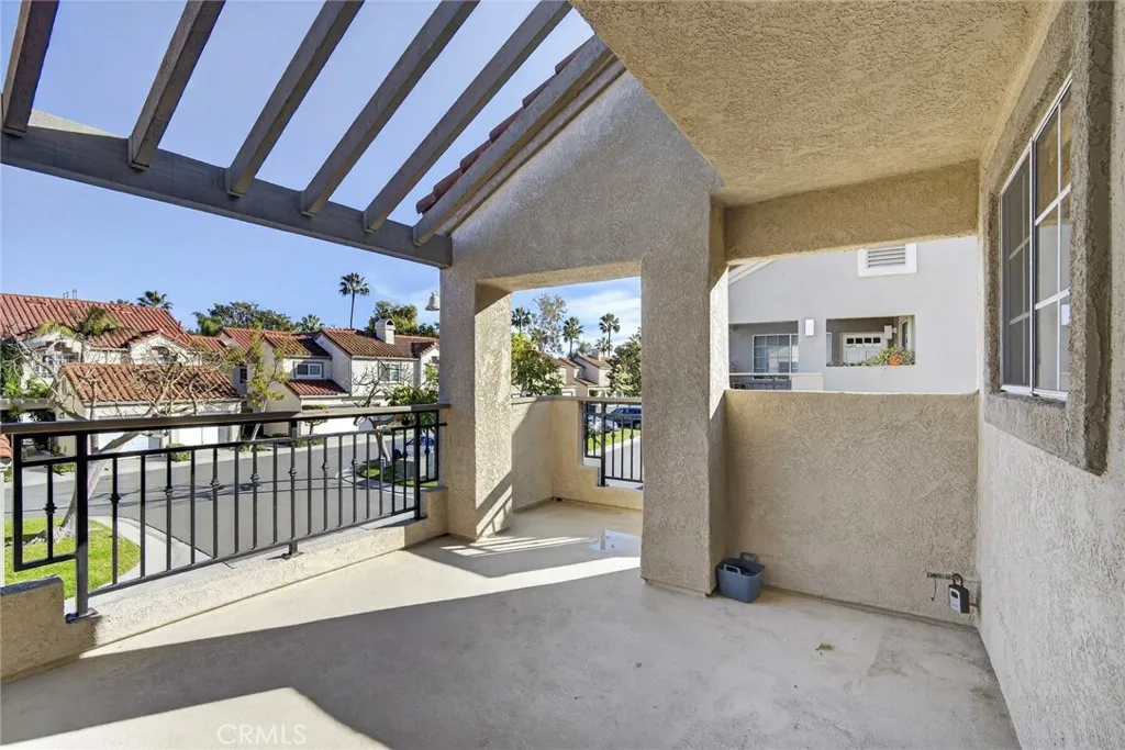 21897 Southgate, Mission Viejo, California 92692 home-pic-26