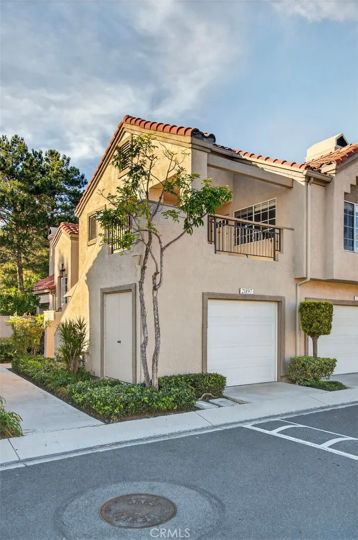 21897 Southgate, Mission Viejo, California 92692 home-pic-24