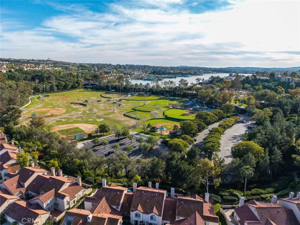 21897 Southgate, Mission Viejo, California 92692 home-pic-29
