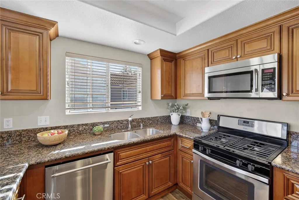 21897 Southgate, Mission Viejo, California 92692 home-pic-13